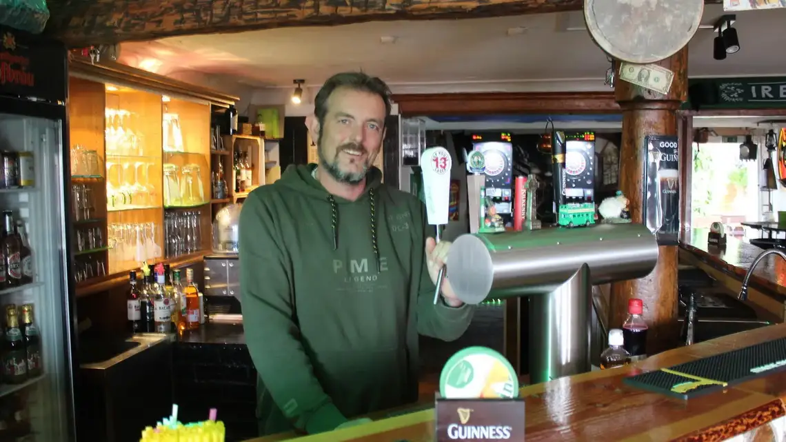 Theke im The Dubliner Irish Pub